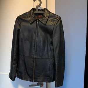 Women’s leather coat